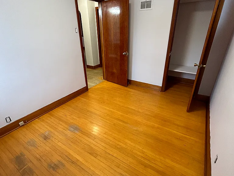 619 Fleet Ave #619 — Photo 11