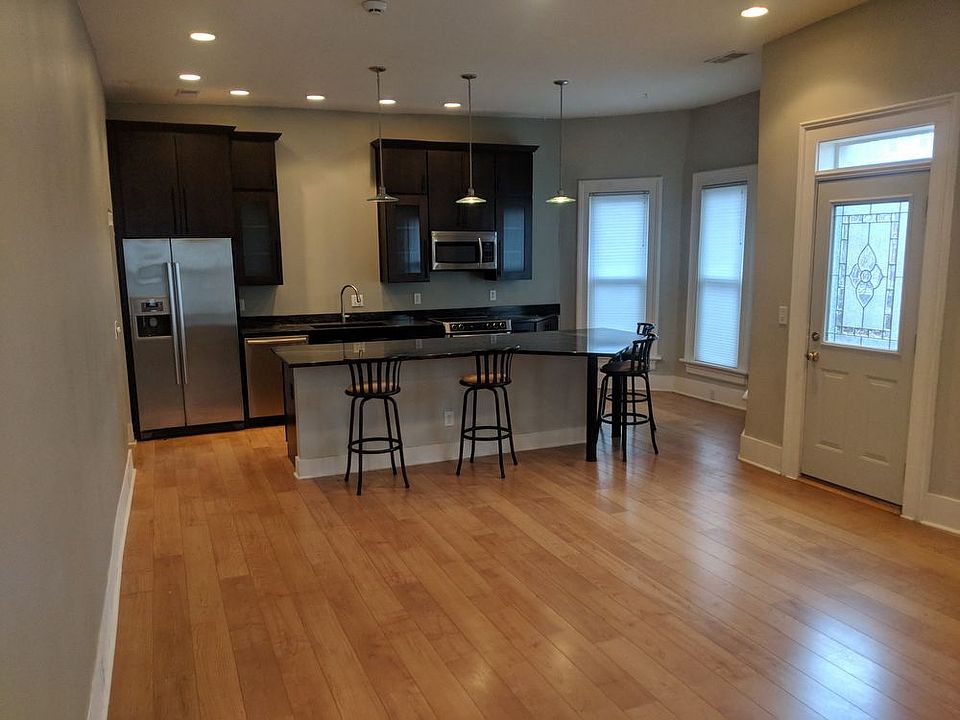 1st image of 12 King Ave APT B