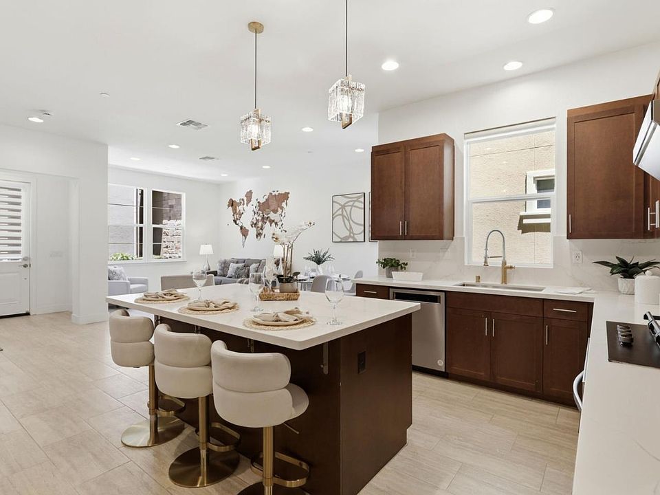 1st image of 571 Odyssey Ln