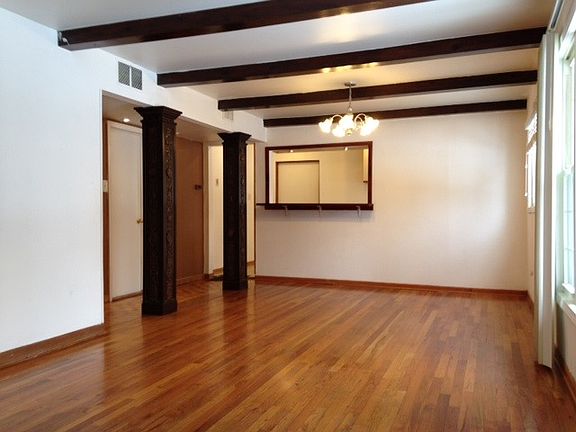 3rd image of 852 Alcoa Ave