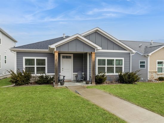 2710 NW 165th Ln, Clive, IA 50325