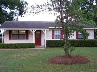 2745 Memphis St, Dothan, AL 36301