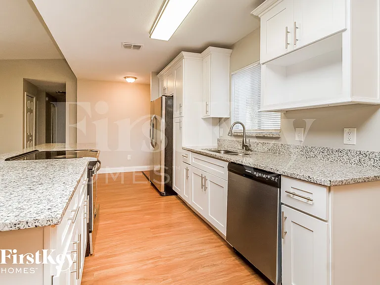 1013 Taproot Dr — Photo 6