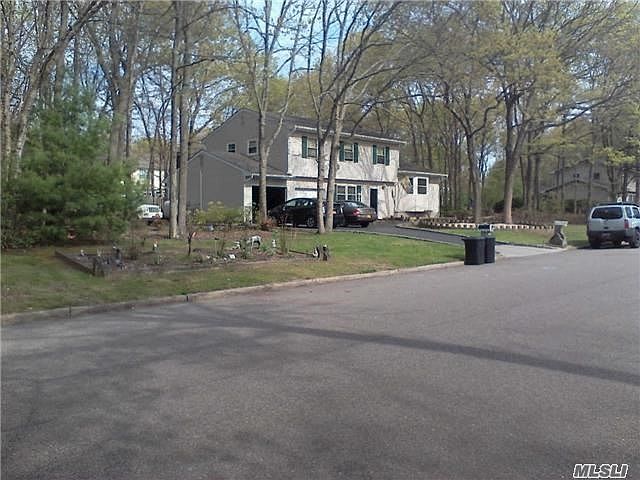 1st image of 15 Groton Dr