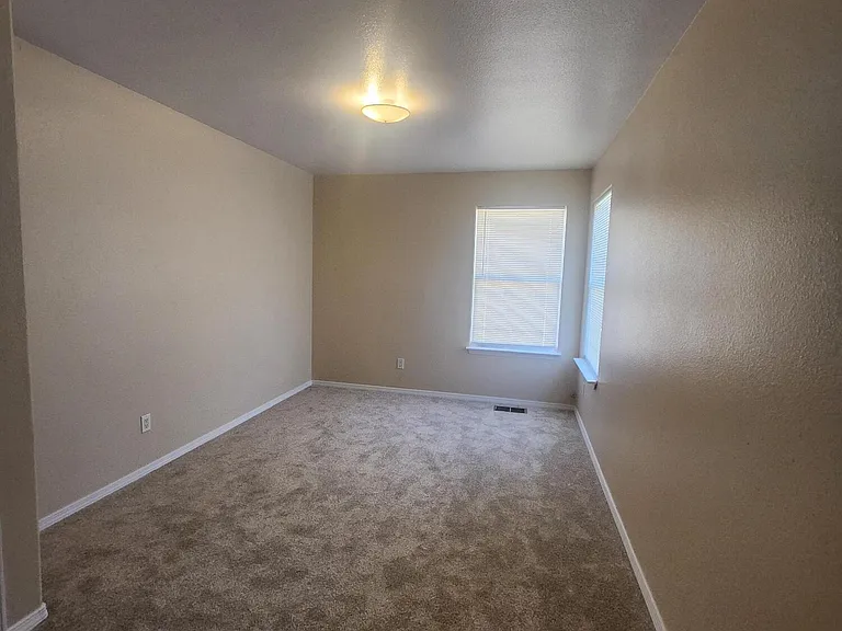 4220 Packaway Rd NW — Photo 11