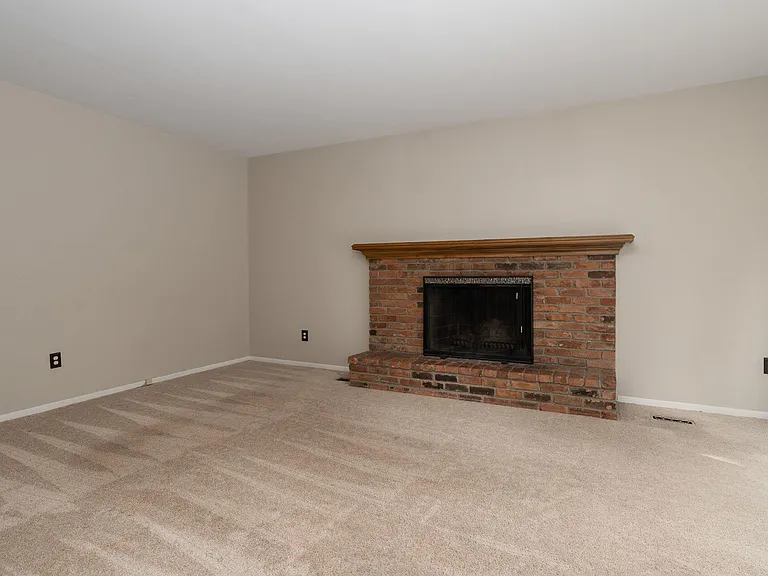 707 Rutgers Rd — Photo 20