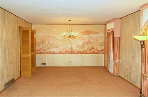 Living Room / Dining Room