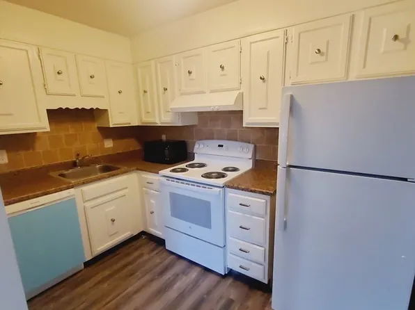 41 West St APT A1, Randolph, MA 02368