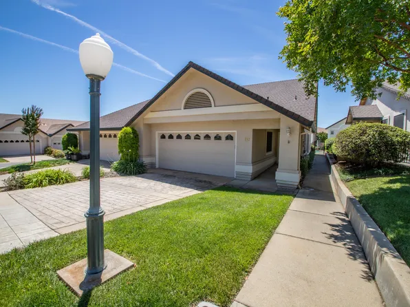 767 Doral Trl, Redding, CA 96003