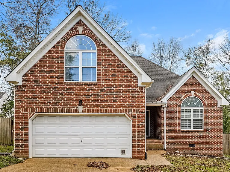 511 Parrish Way — Photo 1