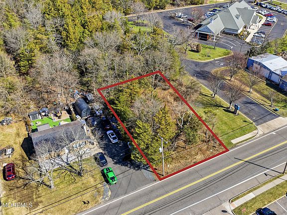 3rd image of 178 Walnut Street