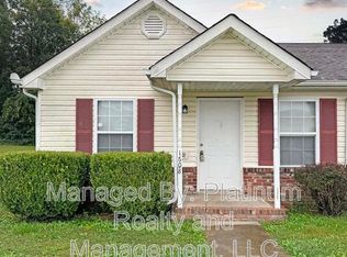 1608 Hannibal Dr, Oak Grove, KY 42262