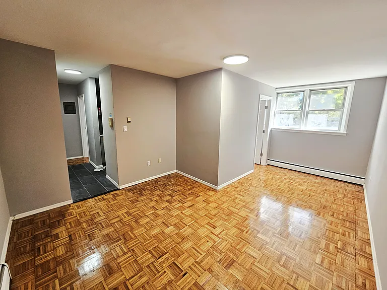 847 Jersey Ave #3 — Photo 5