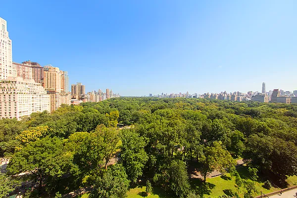 Sold by SERHANT. | media 2