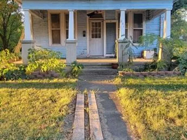 201 E Pleasant St, Butler, MO 64730