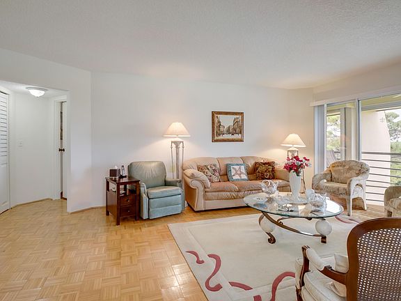 3rd image of 3755 Via Poinciana APT 616