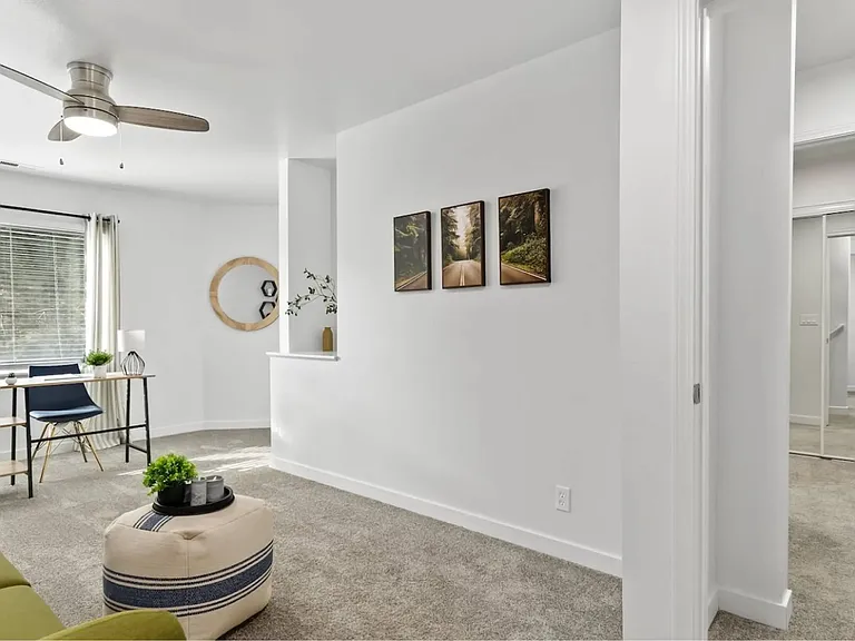 Monterra Townhomes — Photo 8