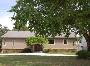 37 Country Club Rd, Shalimar, FL 32579