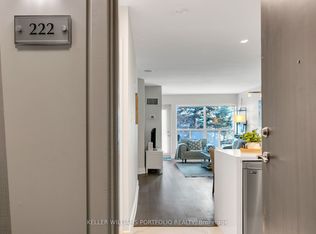 600 Queens Quay W #222, Toronto, ON M5V 3M3