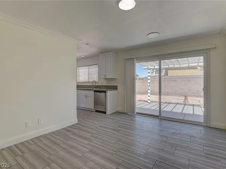 4308 Apex Dr — Photo 9