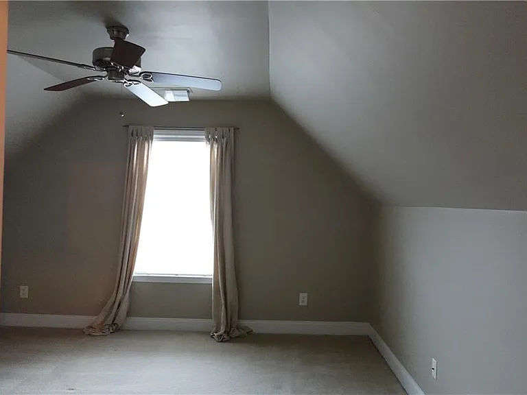 3462 Blanding Ct — Photo 22