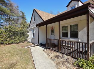 19 Stage St, Airmont, NY 10901