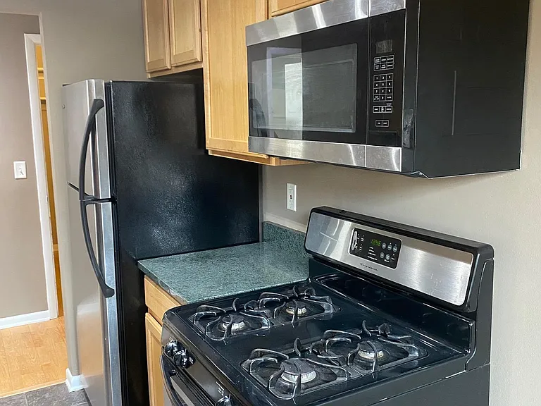 3215 Pillsbury Ave S #1 — Photo 9