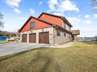 17023 Dyson Hollow Rd, Bellevue, NE 68123