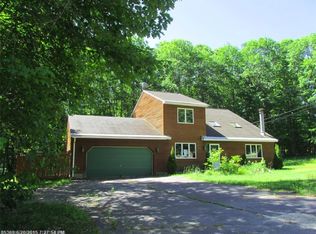 48 Chickadee Dr, Auburn, ME 04210