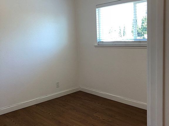5th image of 201 4th Ave APT 2