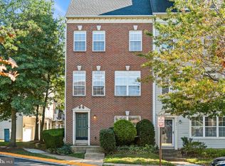 5413 Cheyenne Knoll Pl, Alexandria, VA 22312