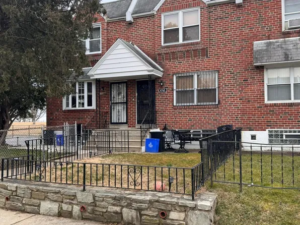 8767 Glenloch St, Philadelphia, PA 19136