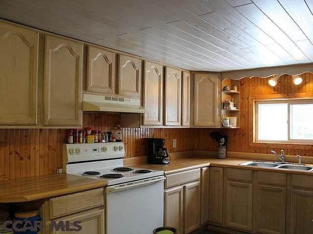 1st image of 109 Deer Creek Ln