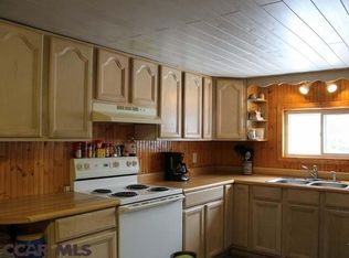 109 Deer Creek Ln, Bellefonte, PA 16823