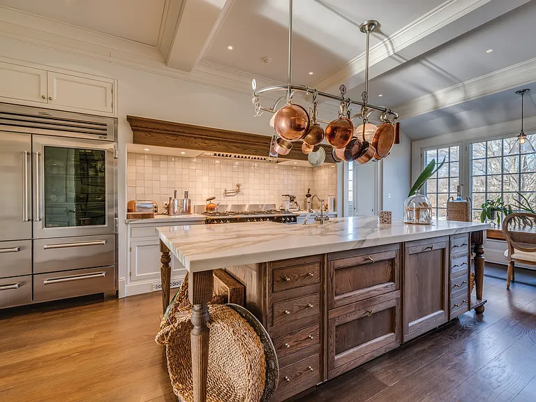 108 Fairfield Pond Ln — Photo 4
