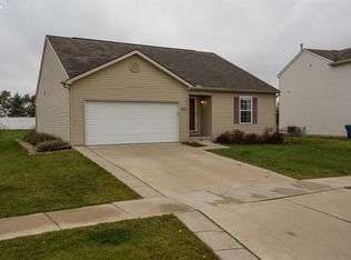 3121 Pine Run Dr, Swartz Creek, MI 48473