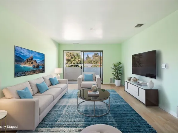 7254 Vassar Ave APT 303, Canoga Park, CA 91303