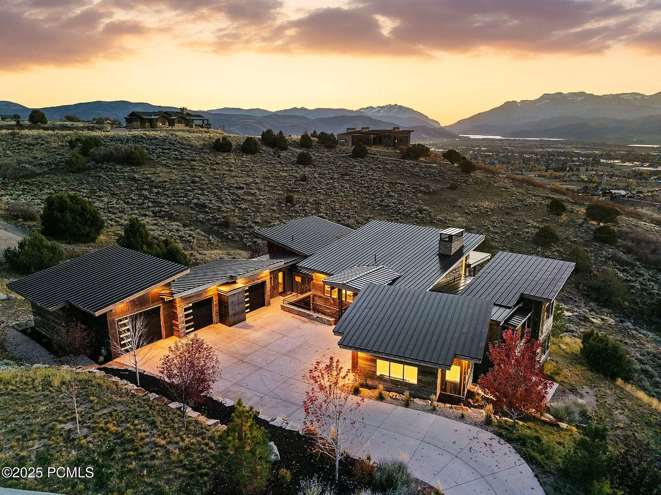 2394 E La Sal Peak Dr, Heber, UT 84032 | Zillow