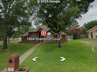 1604 Diamond Cv, Whitehouse, TX 75791