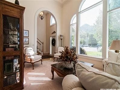 4th image of 8530 S Little Willow Cir