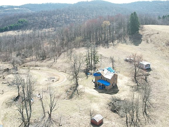 3rd image of 2111 Braughler Rd