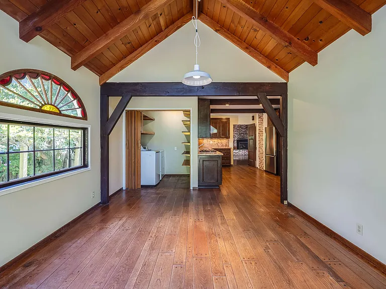 1434 Fernwood Dr — Photo 11