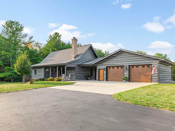 W5794 Pioneer Rd, Crivitz, WI 54114