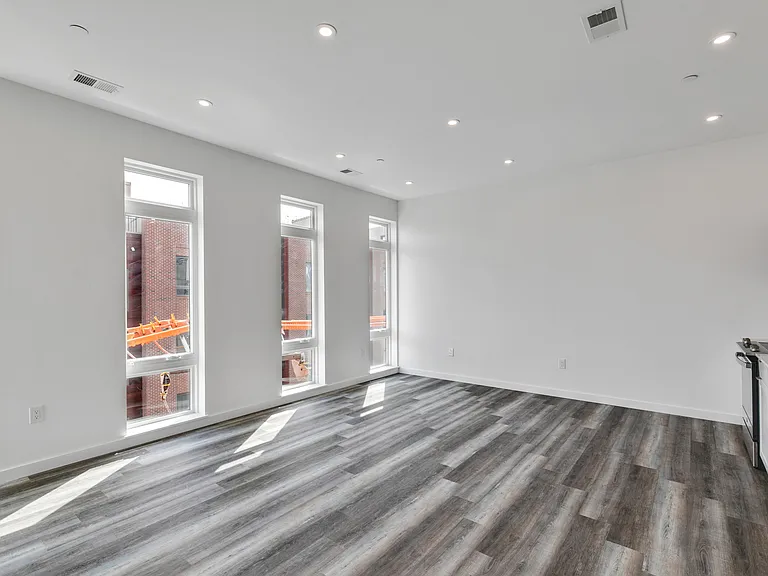 Liberty Park Place — Photo 47