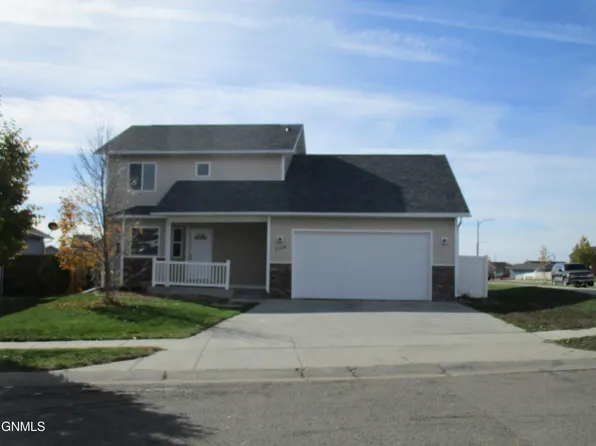 2105 24th St W, Williston, ND 58801
