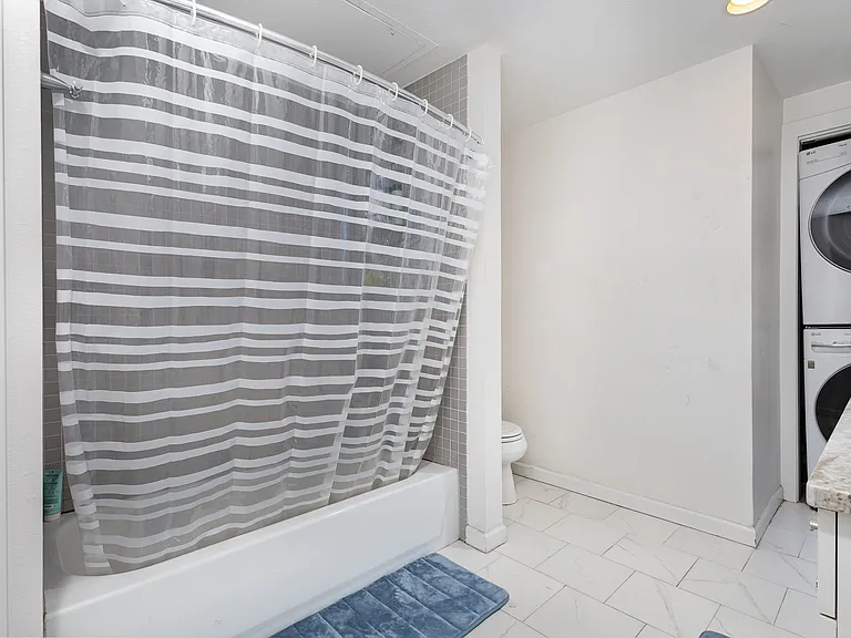 4111 Cole Ave #30 — Photo 14