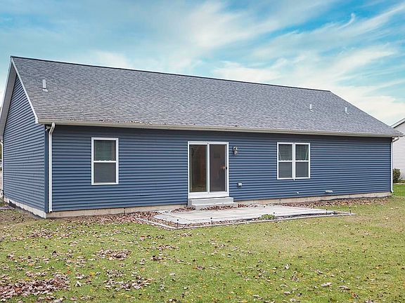 4th image of 1504 Evergreen Pl
