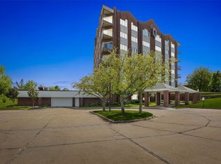 111 Cottage Grove Ave SE APT 401, Cedar Rapids, IA 52403