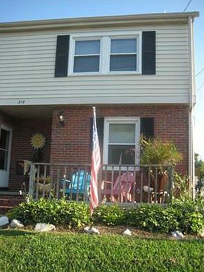 1st image of 319 24th St #B