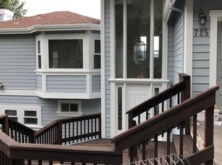 725 Bay Rd, Mill Valley, CA 94941